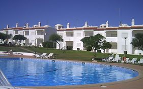 Apt Com Piscina Em Alporchinhos